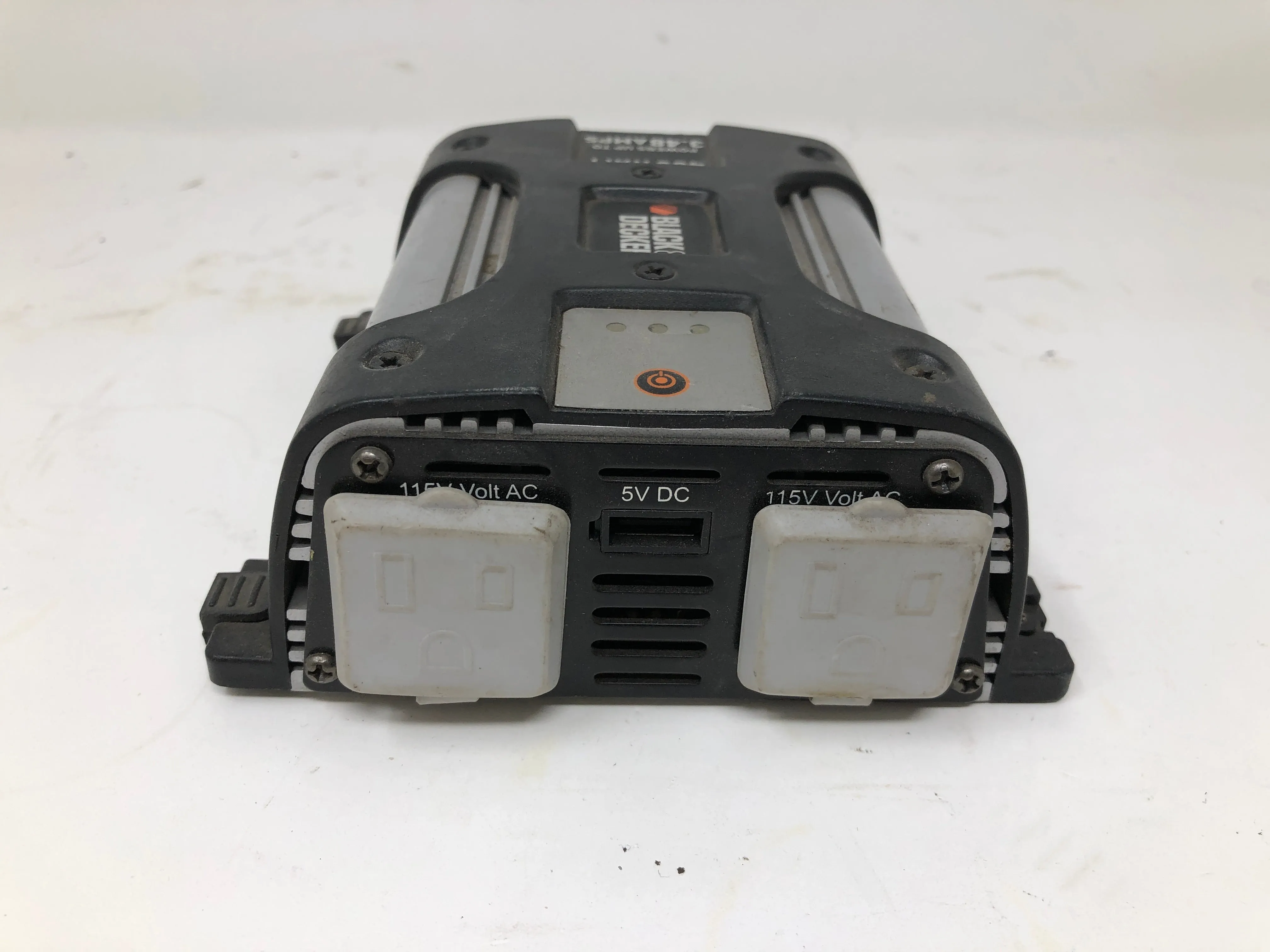 P1400AB BLACK & DECKER 400-Watt Power Inverter Type 1