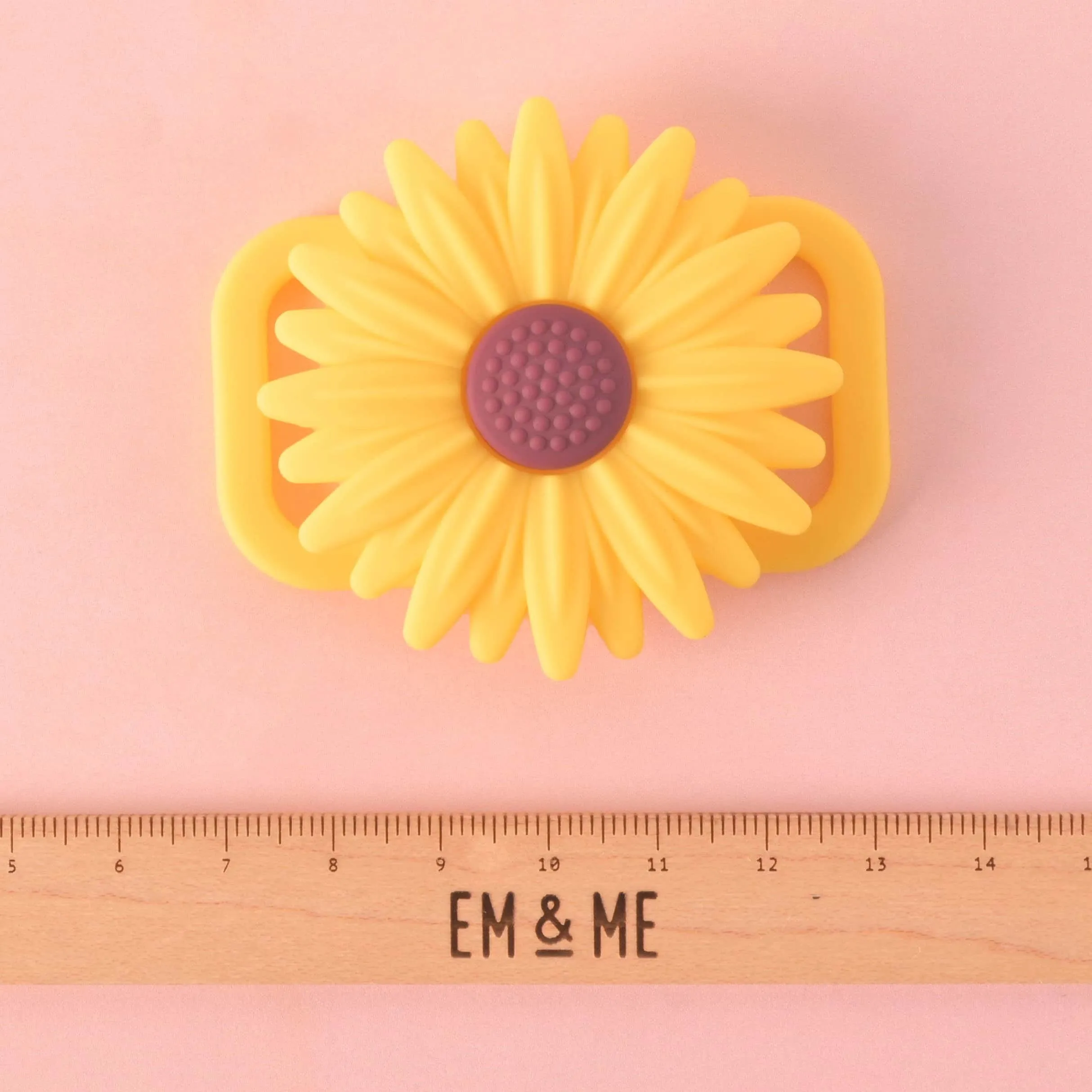 Slide-on Flower AirTag holder